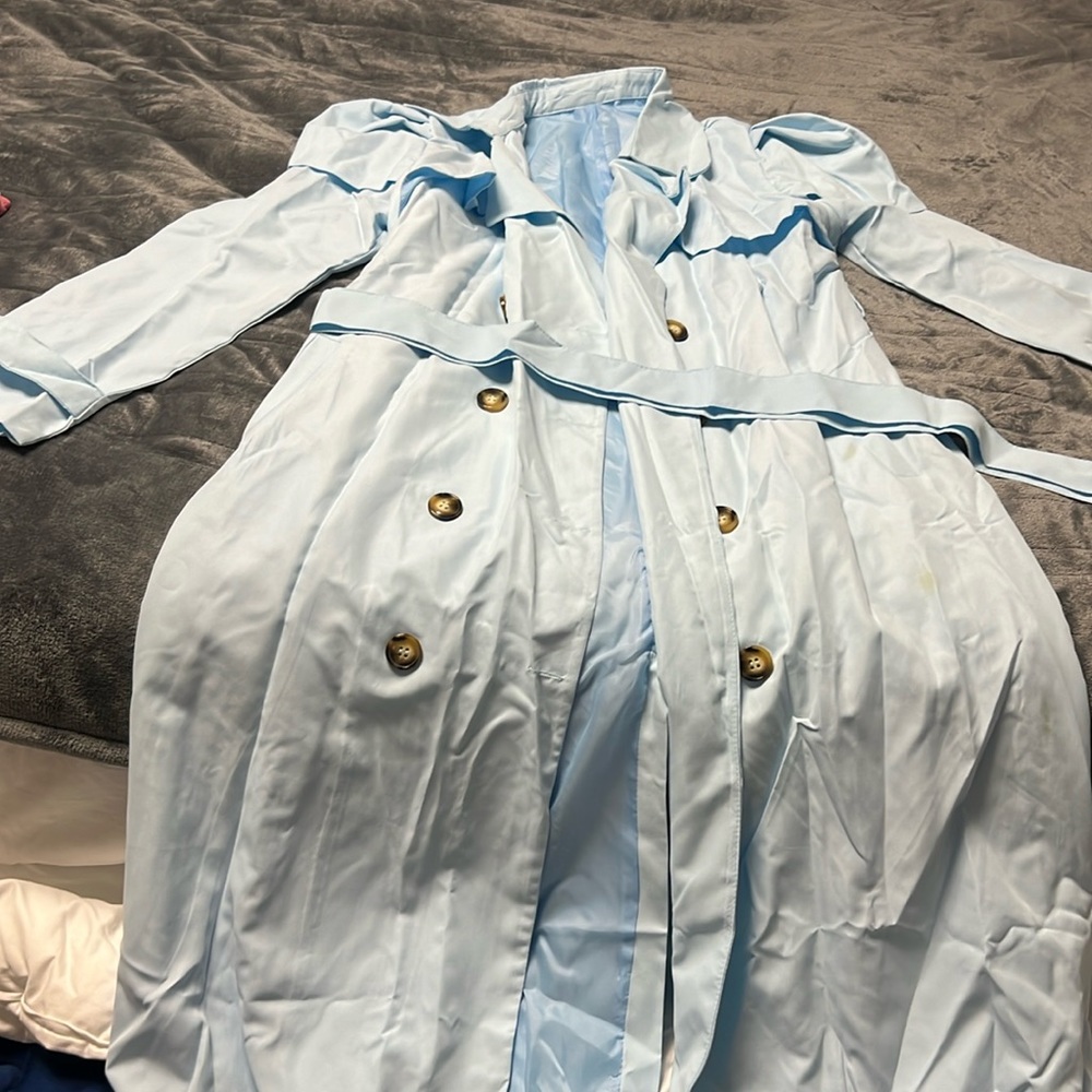 New without tags blue trench coat
